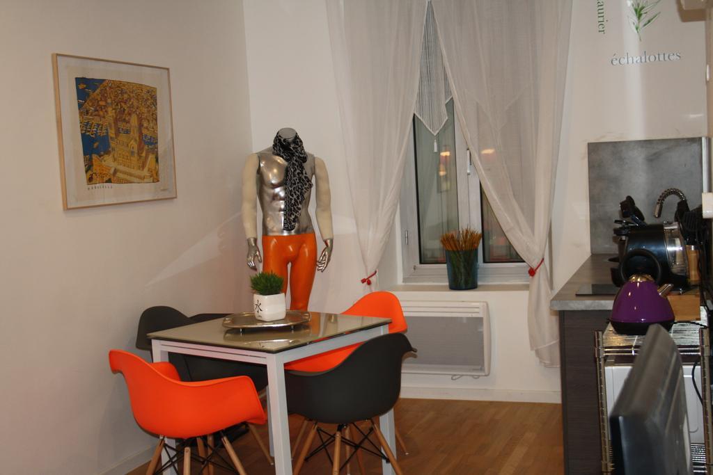 Casa Ammirati Marseilles